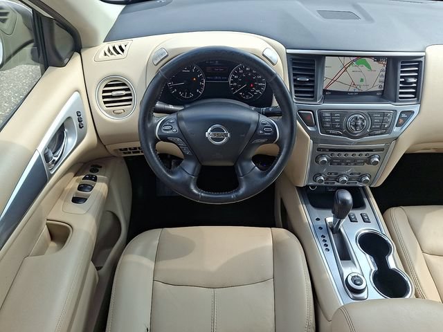 Used 2019 Nissan Pathfinder SL AWD/4WD image 11
