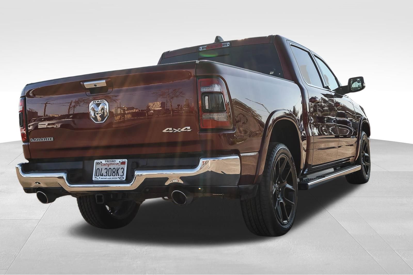 Used 2019 RAM 1500 Laramie image 4