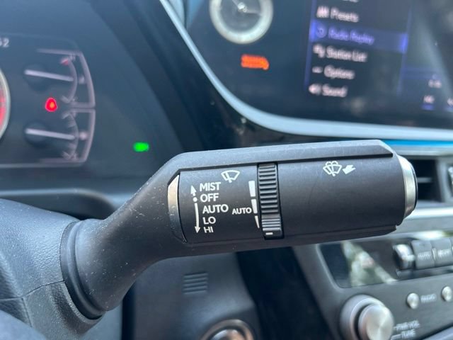 Used 2022 Lexus ES 350 w/ Premium Package FWD image 19