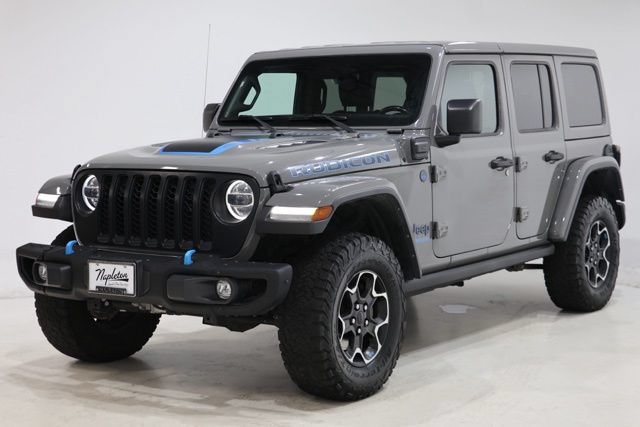 Used 2022 Jeep Wrangler Unlimited Rubicon 4xe w/ Dual Top Group AWD/4WD image 3