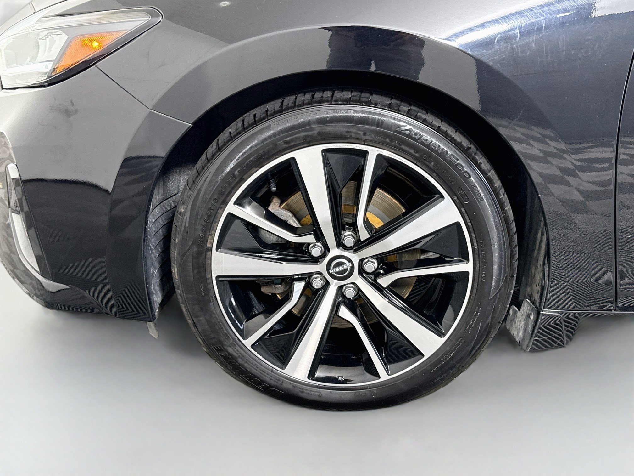 Used 2023 Nissan Maxima SL FWD image 38