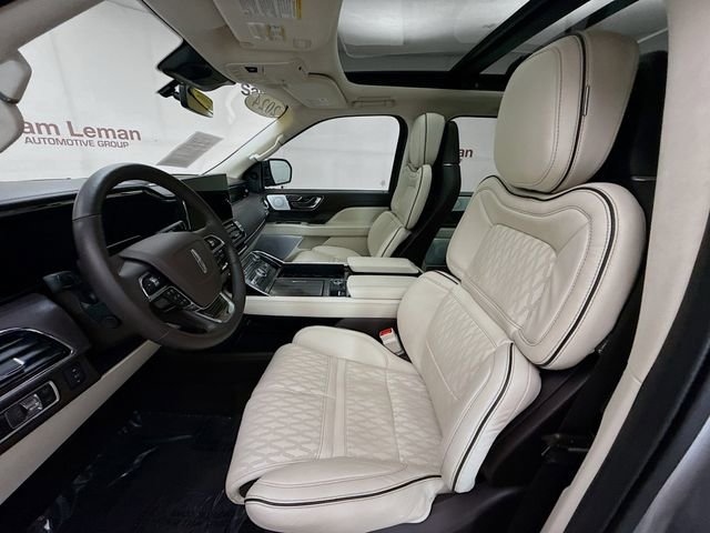 Used 2024 Lincoln Navigator L Black Label image 22