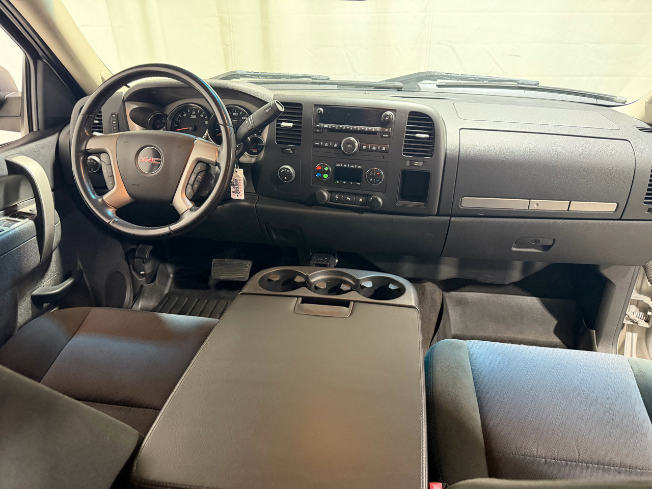Used 2011 GMC Sierra 1500 SLE w/ Power Tech Package image 16