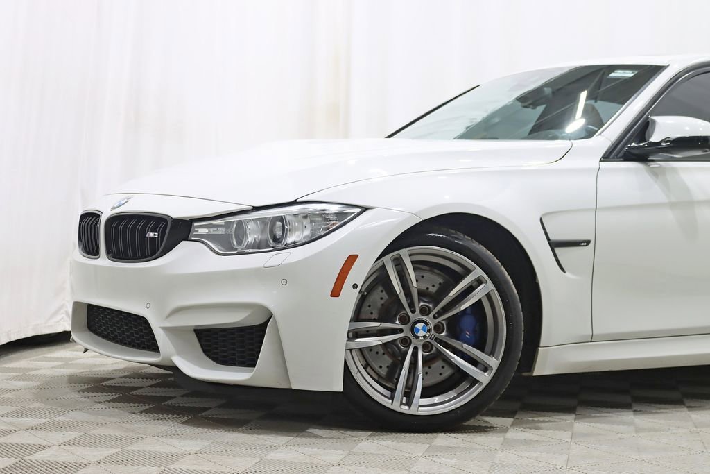 Used 2016 BMW M3 RWD image 2