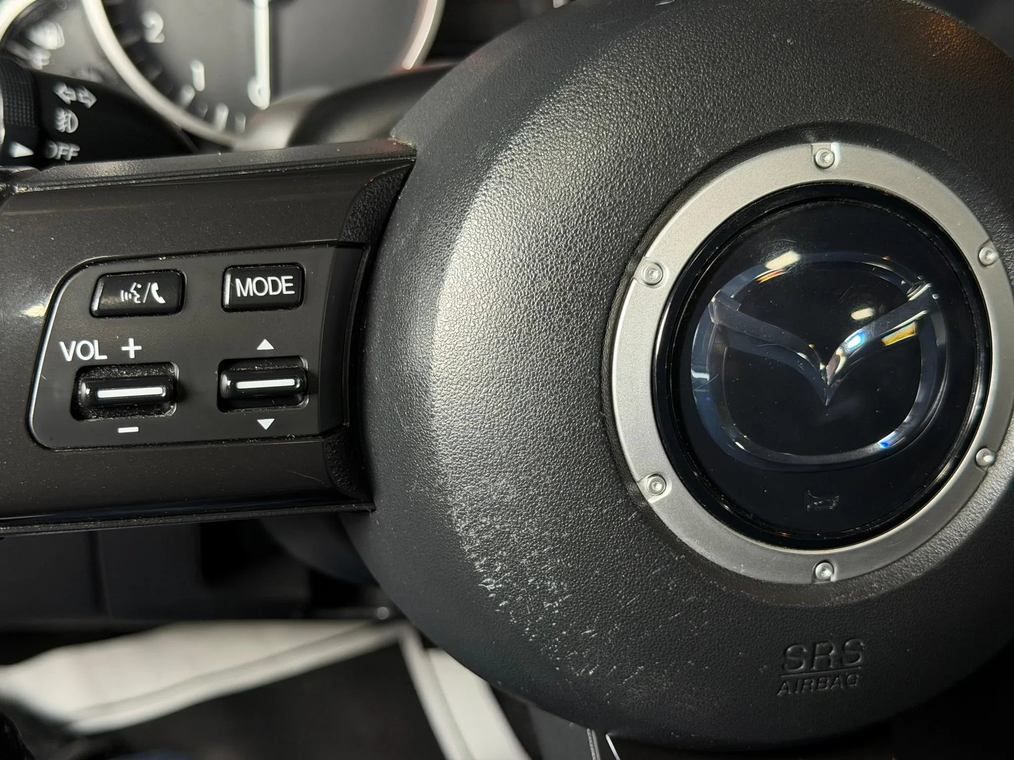 Used 2014 MAZDA MX-5 Miata Grand Touring w/ Premium Package RWD image 10