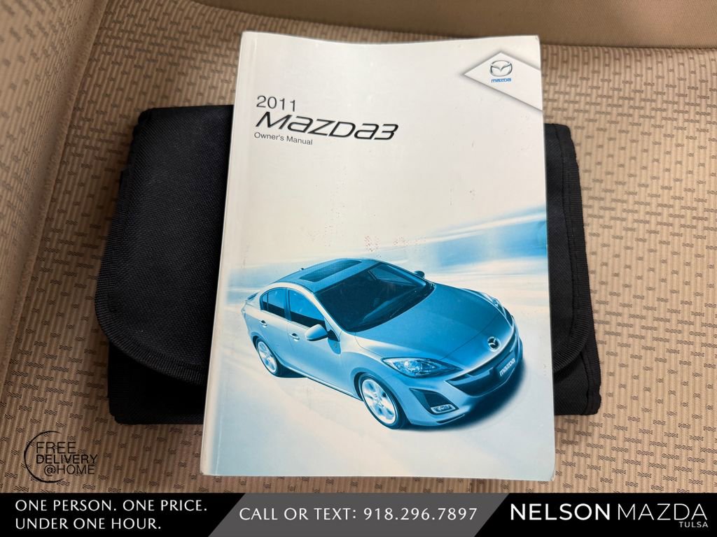 Used 2011 MAZDA MAZDA3 i Touring FWD image 46