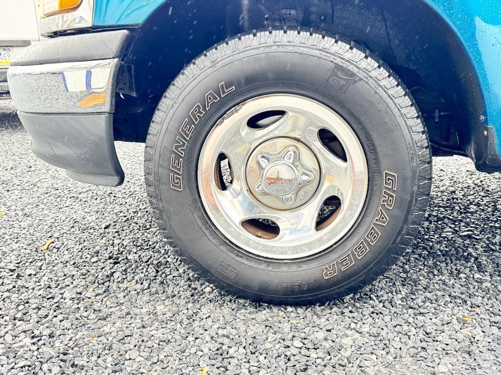 Used 2000 Ford F150 XL image 13