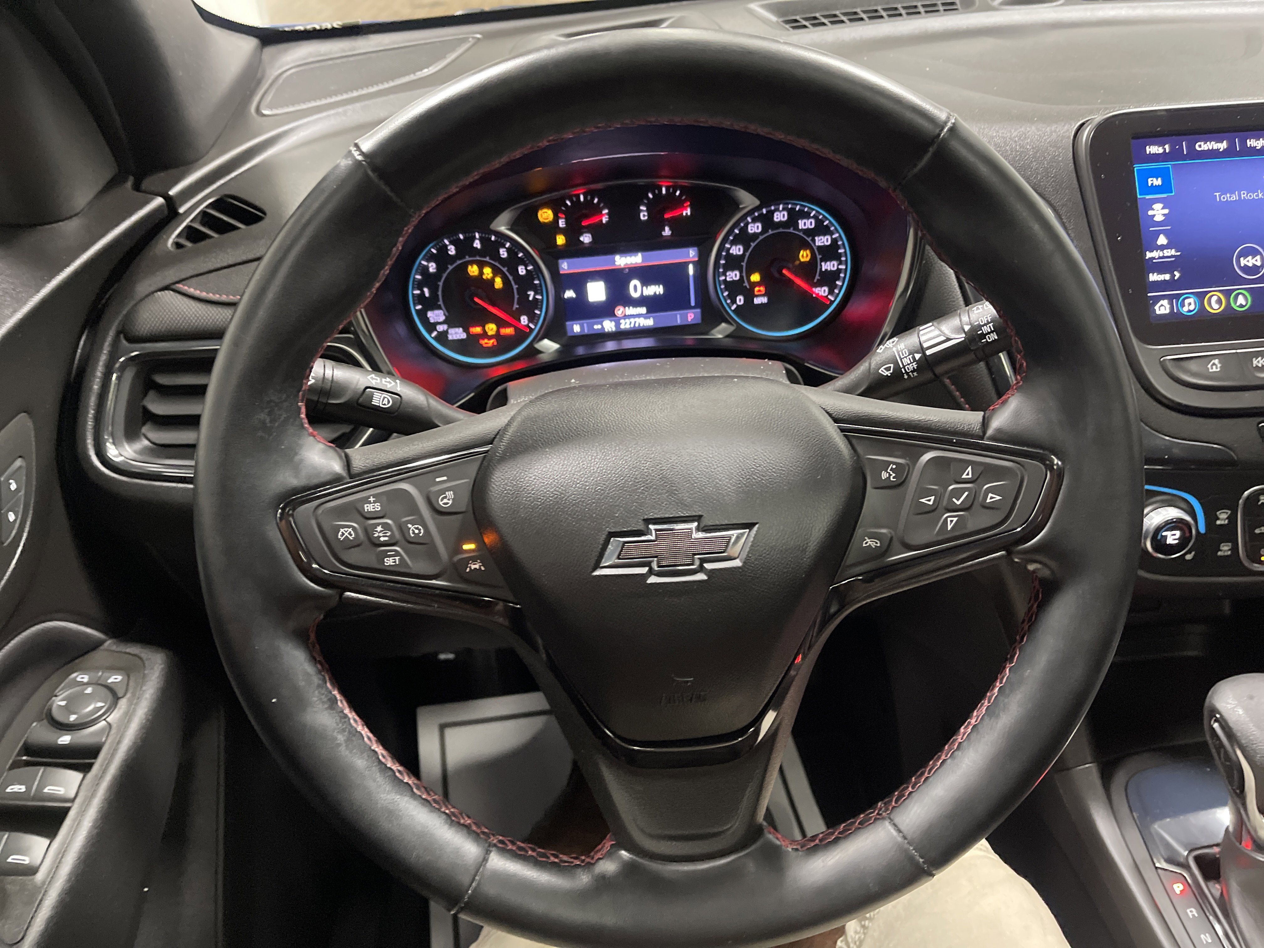 Used 2023 Chevrolet Equinox RS image 29