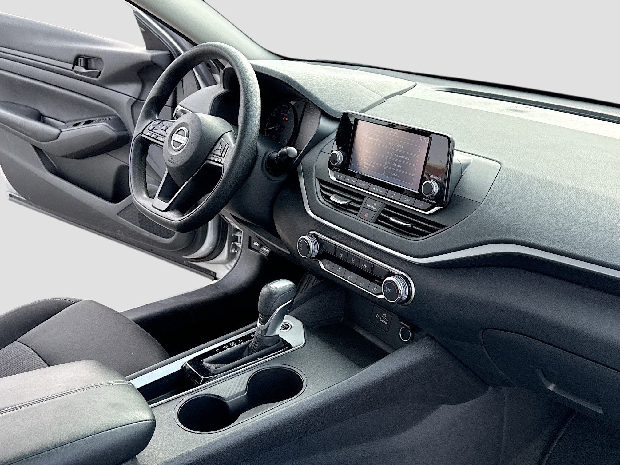 Used 2023 Nissan Altima 2.5 S image 5