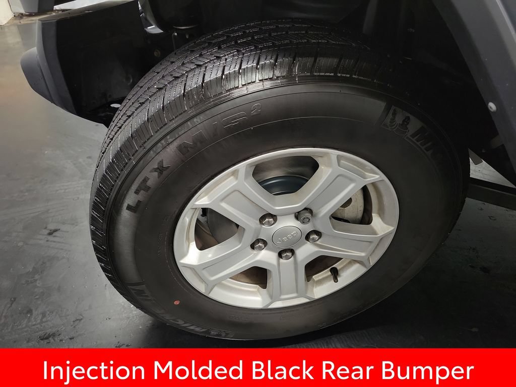 Used 2022 Jeep Wrangler Unlimited Sport AWD/4WD image 13