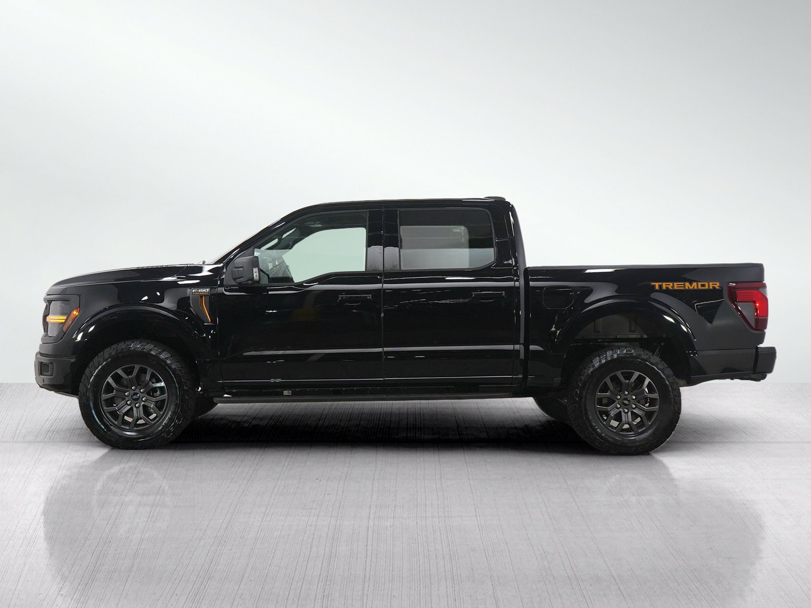 Used 2025 Ford F150 Tremor AWD/4WD image 2