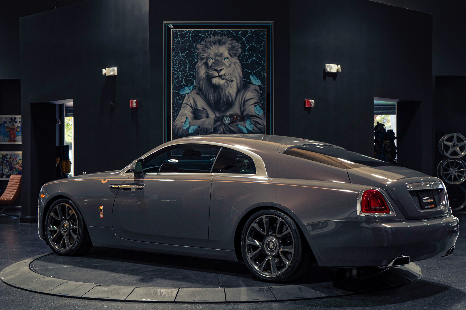 Used 2018 Rolls-Royce Wraith RWD image 5