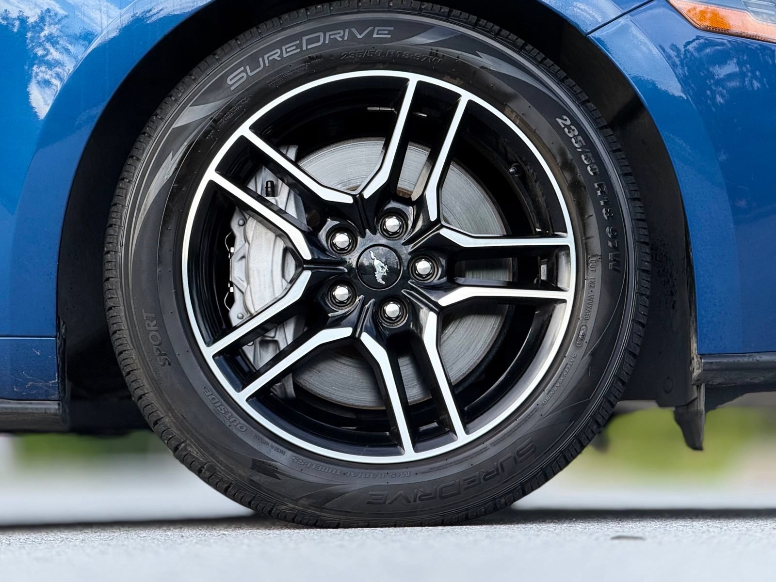 Used 2022 Ford Mustang GT RWD image 21