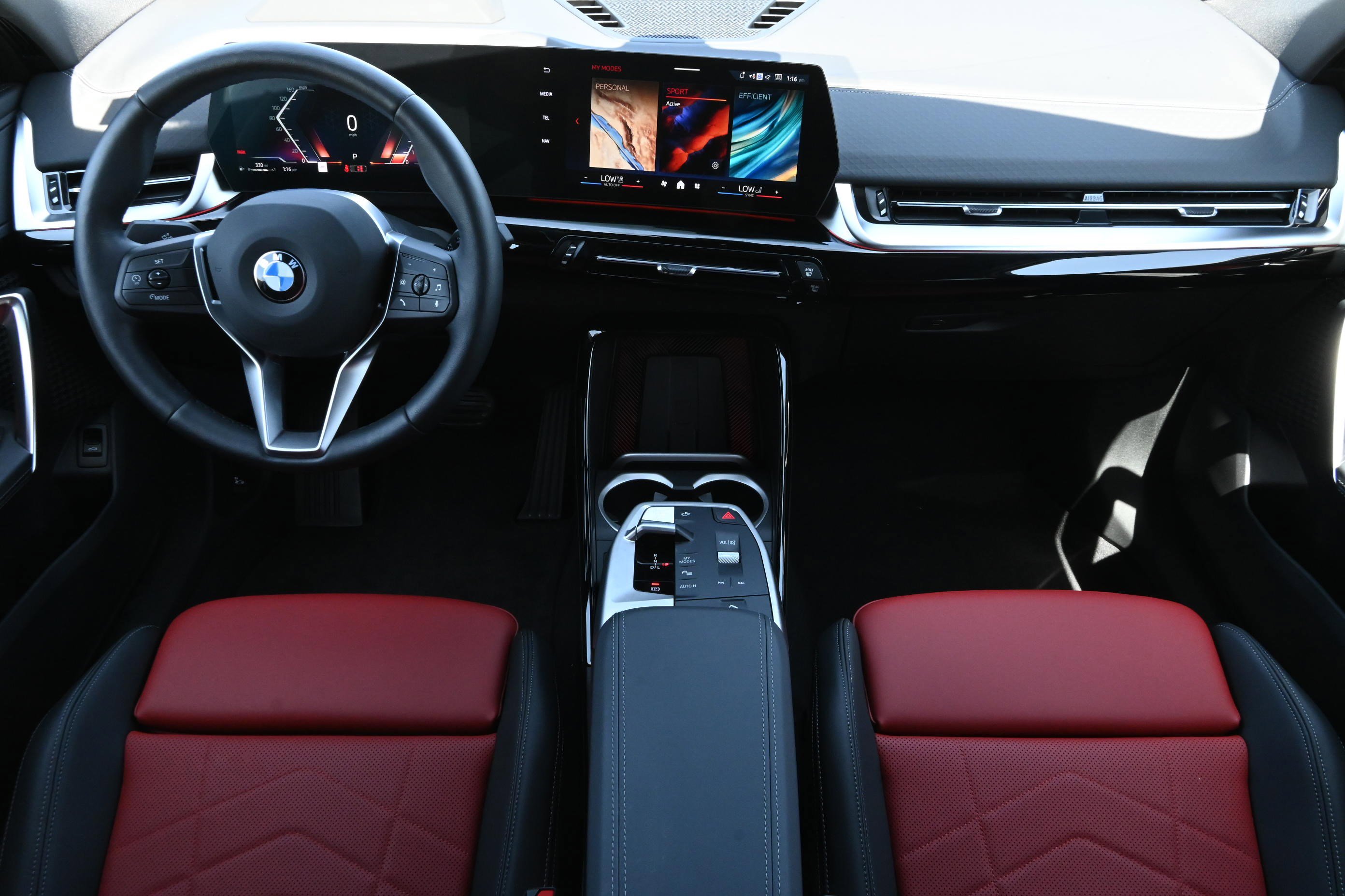 Certified 2025 BMW X2 xDrive28i image 14
