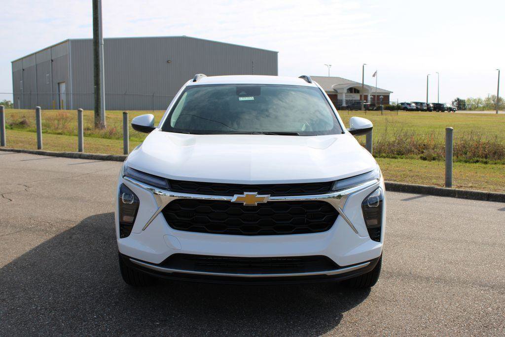 New 2026 Chevrolet Trax LT image 4