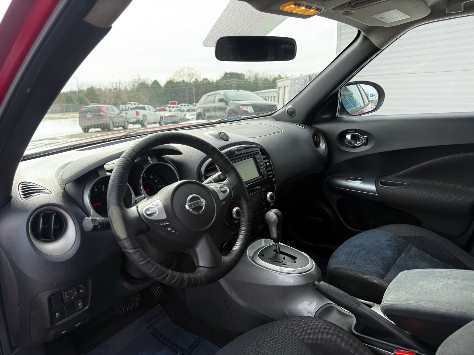 Used 2014 Nissan Juke SV w/ Navigation Package AWD/4WD image 14