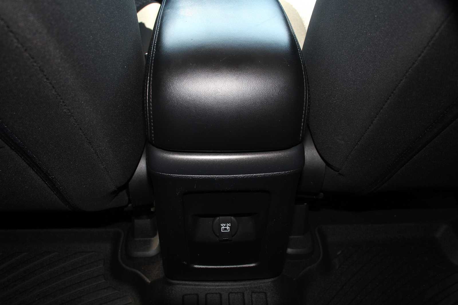 Used 2020 Dodge Journey SE w/ Blacktop Package FWD image 30