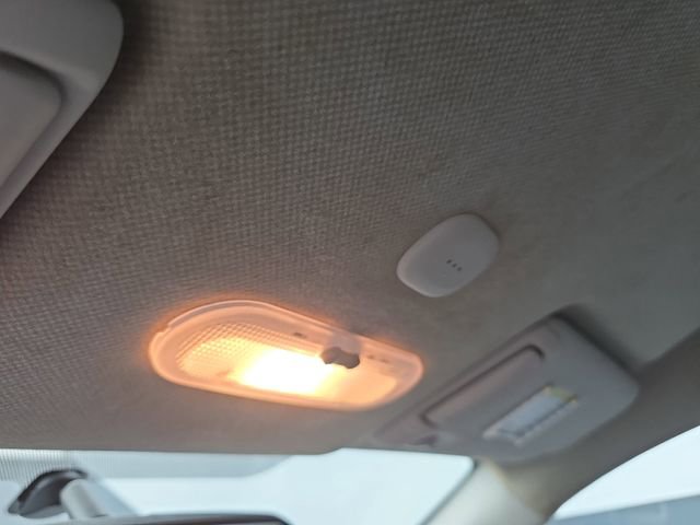 Used 2017 Nissan Versa SV image 21