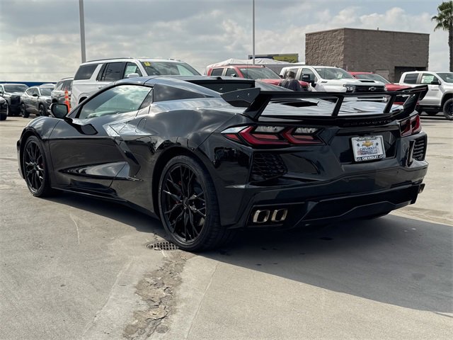 Used 2025 Chevrolet Corvette Stingray image 2