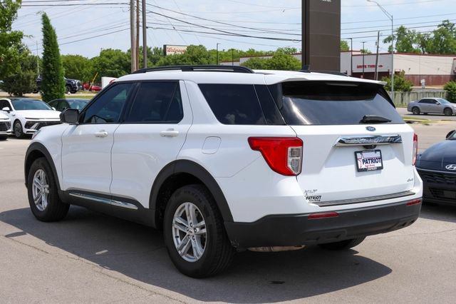 Used 2022 Ford Explorer XLT AWD/4WD image 5