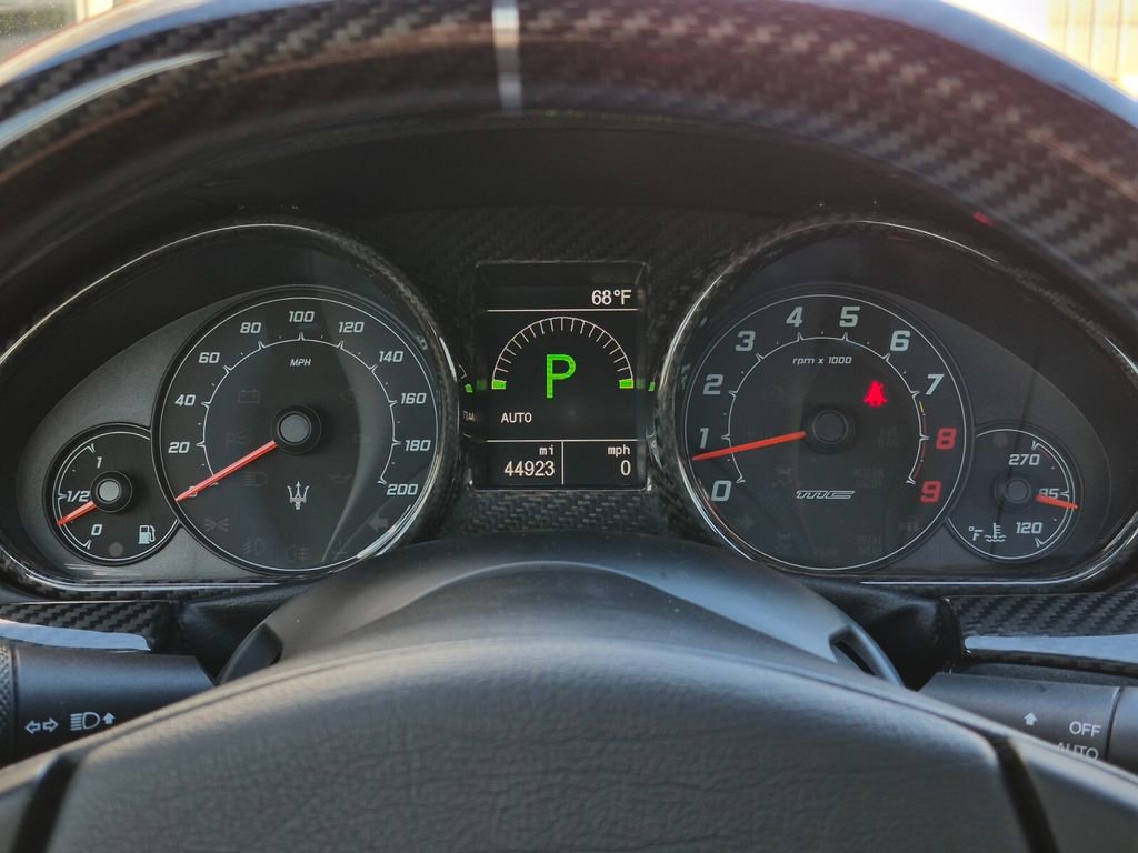 Used 2013 Maserati GranTurismo MC image 10