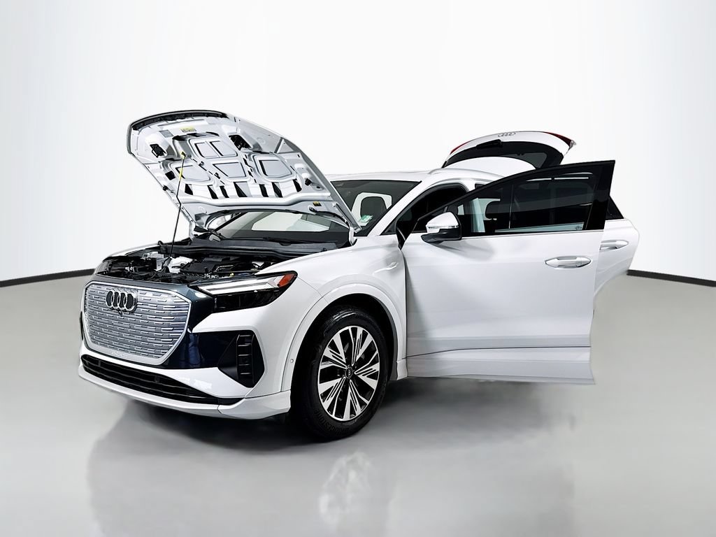 Used 2023 Audi Q4 e-tron Premium Plus RWD image 22