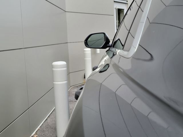 Used 2025 Audi Q8 Premium w/ Convenience Package image 45