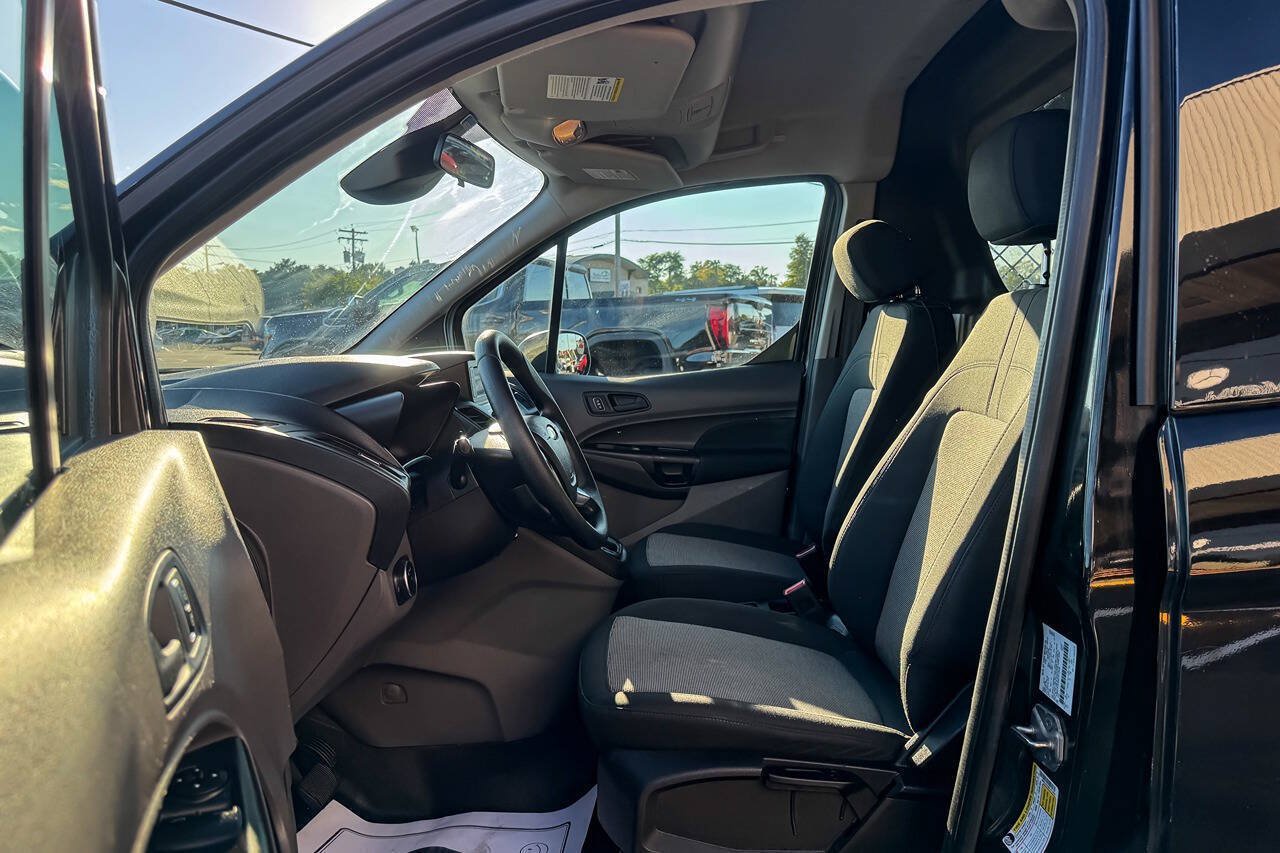 Used 2019 Ford Transit Connect XL FWD image 18