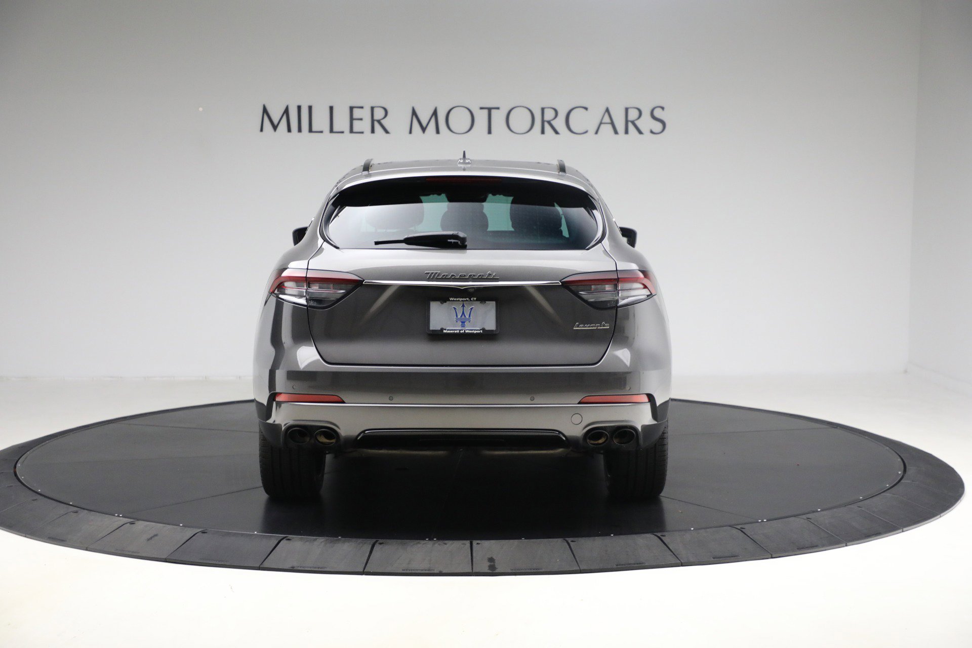 Certified 2022 Maserati Levante GT image 3