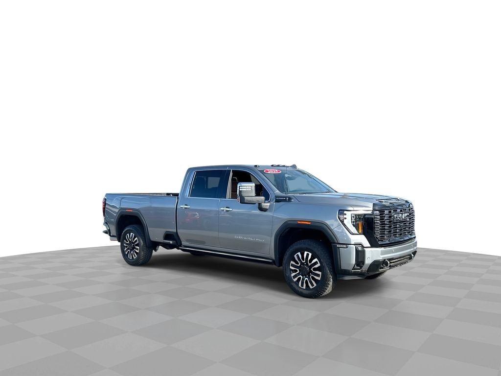 New 2025 GMC Sierra 3500 Denali Ultimate image 2