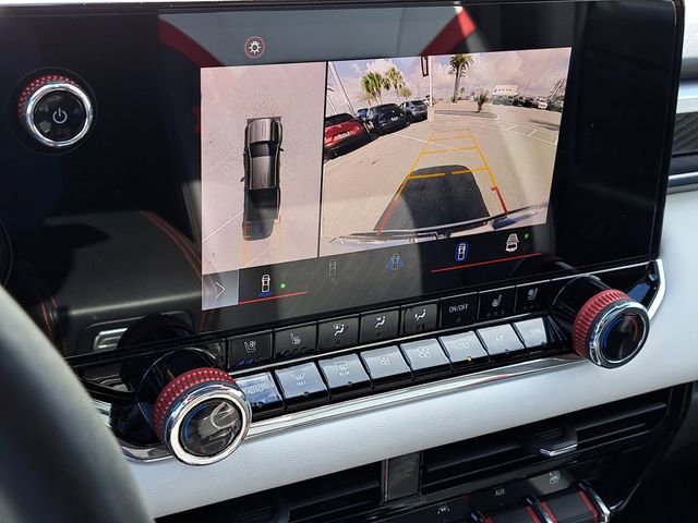 Used 2024 GMC Canyon AT4X image 28