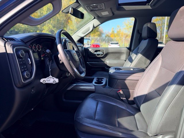Used 2020 Chevrolet Silverado 1500 LTZ w/ LTZ Plus Package AWD/4WD image 7