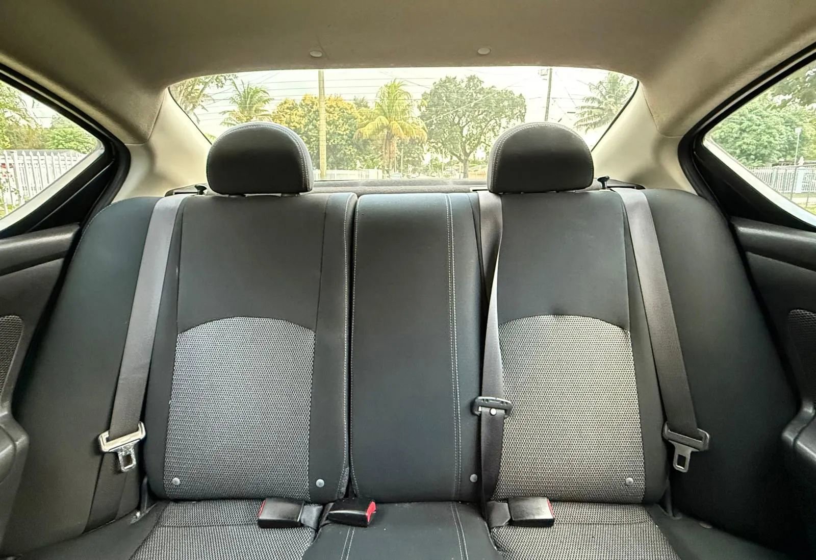 Used 2019 Nissan Versa SV image 15