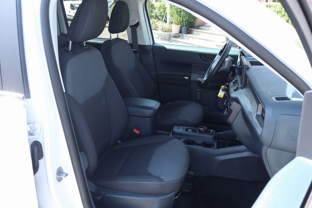 Used 2023 Ford Maverick XL image 38