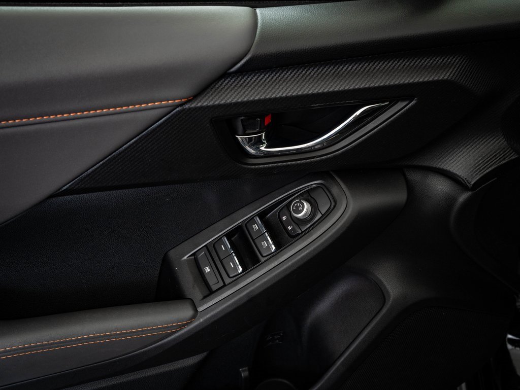 Used 2025 Subaru Crosstrek 2.5i Limited w/ Popular Package #3A image 24