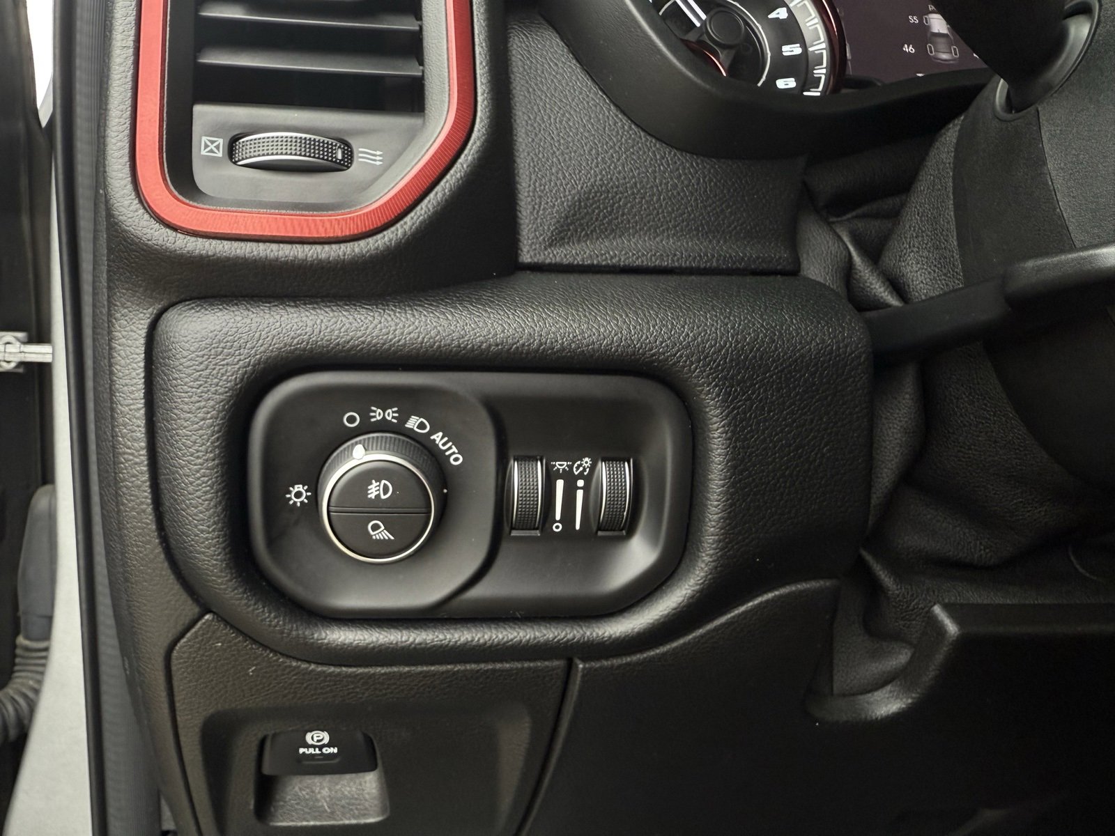 Used 2019 RAM 1500 Rebel image 22