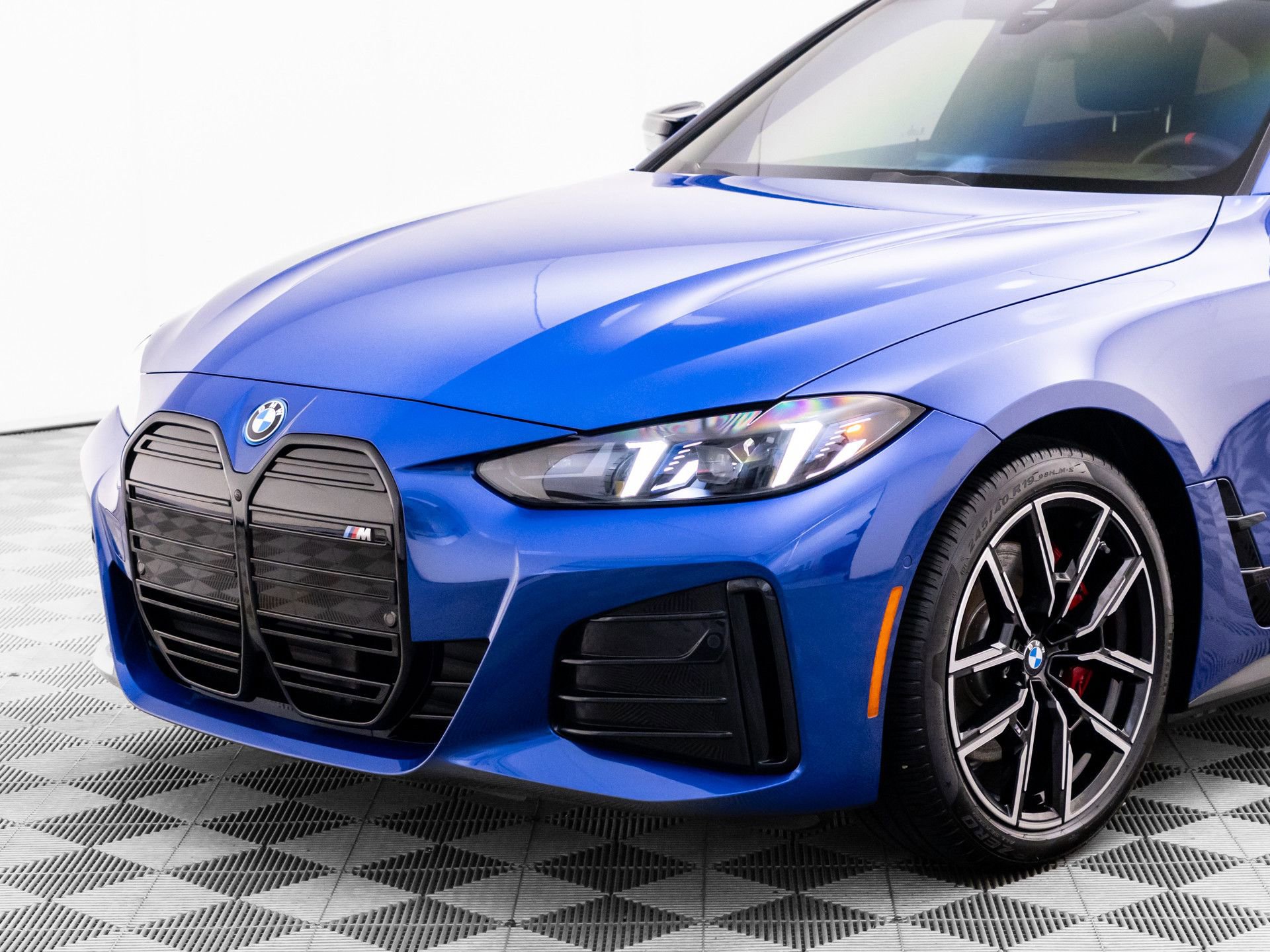 Certified 2025 BMW i4 M50 w/ Premium Package AWD/4WD image 36