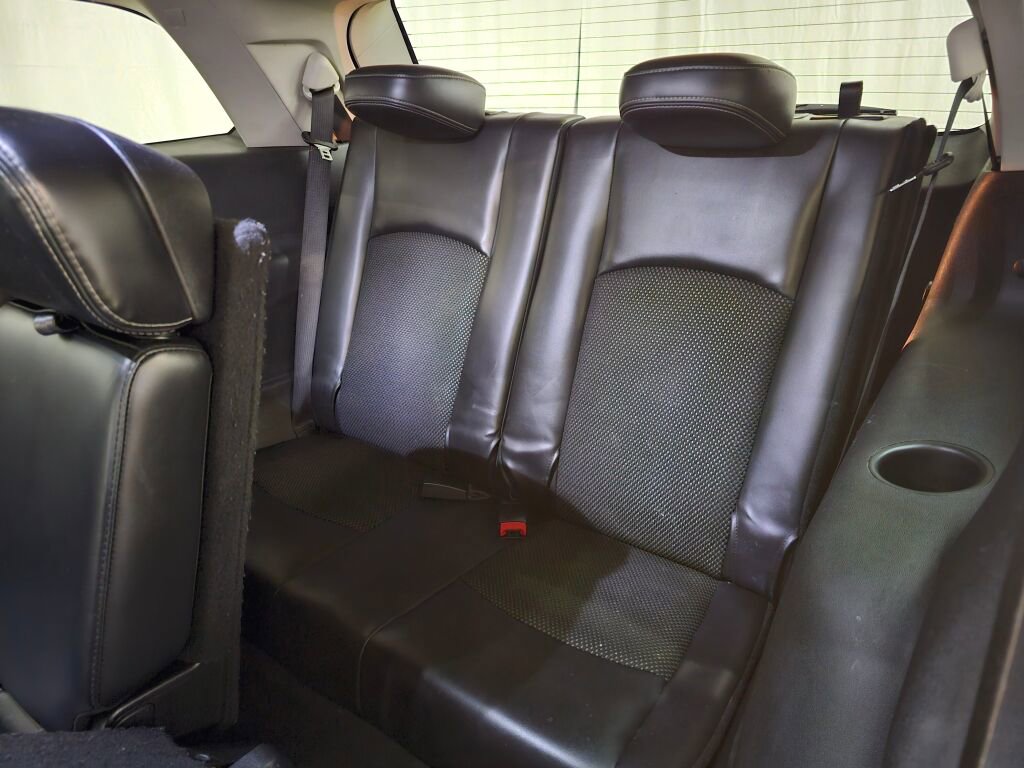 Used 2018 Dodge Journey Crossroad image 17