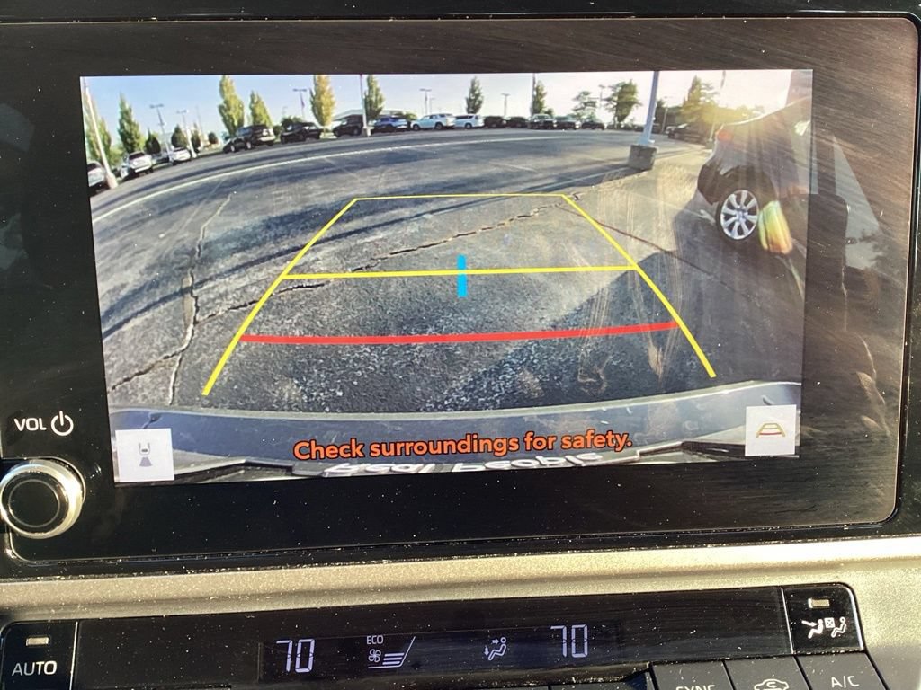 Used 2025 Toyota Camry LE FWD image 15