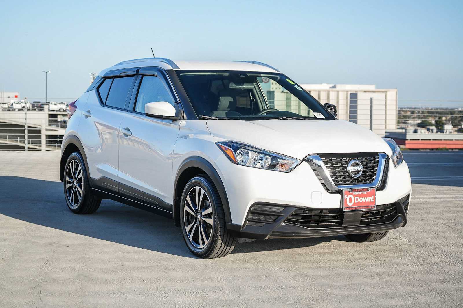Used 2020 Nissan Kicks SV FWD image 3