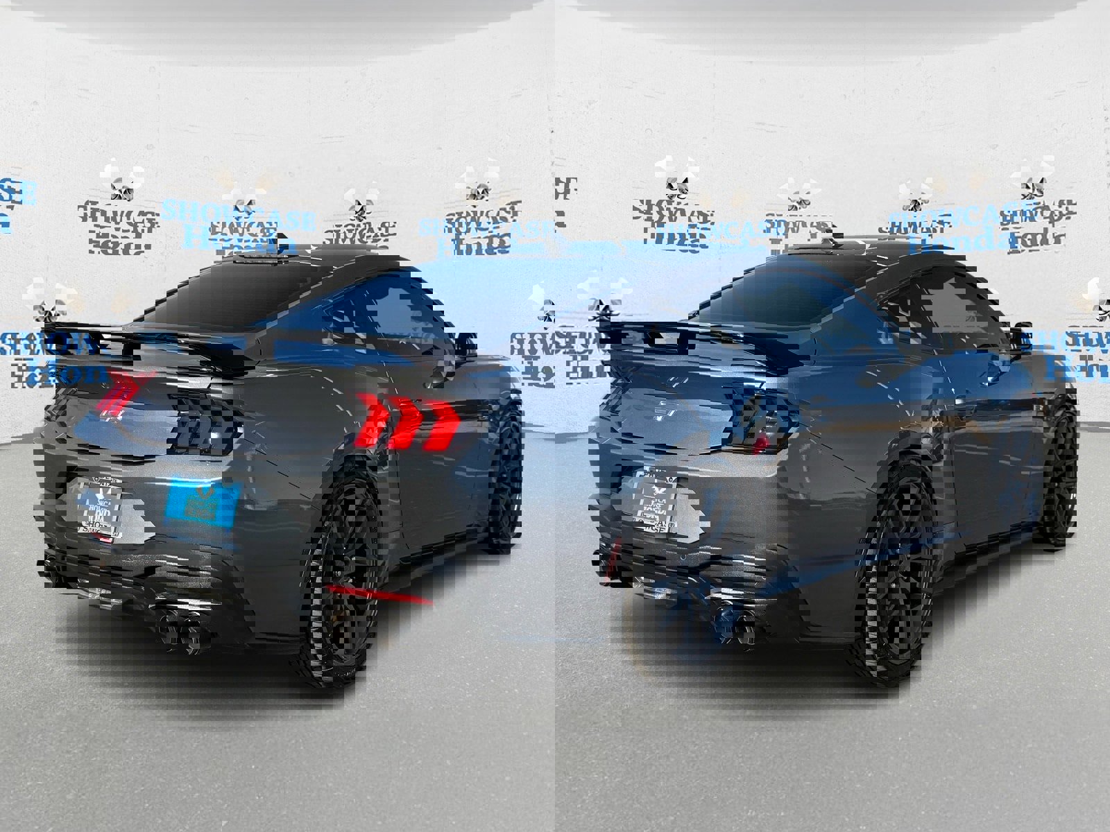 Used 2024 Ford Mustang GT Premium image 8