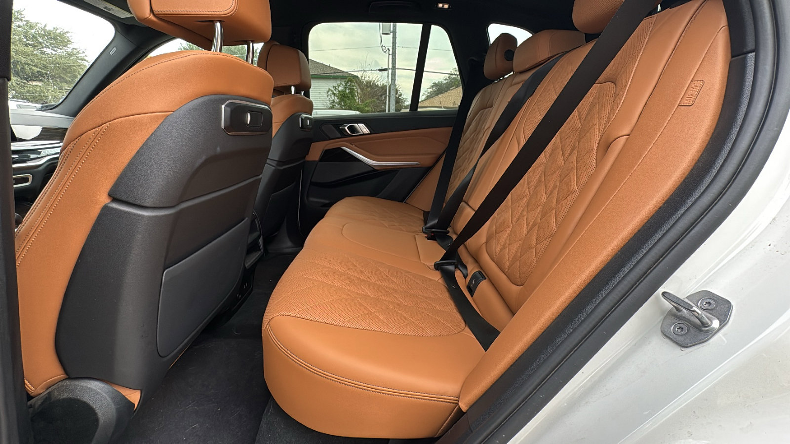 Used 2024 BMW X5 xDrive40i w/ Premium Package image 15