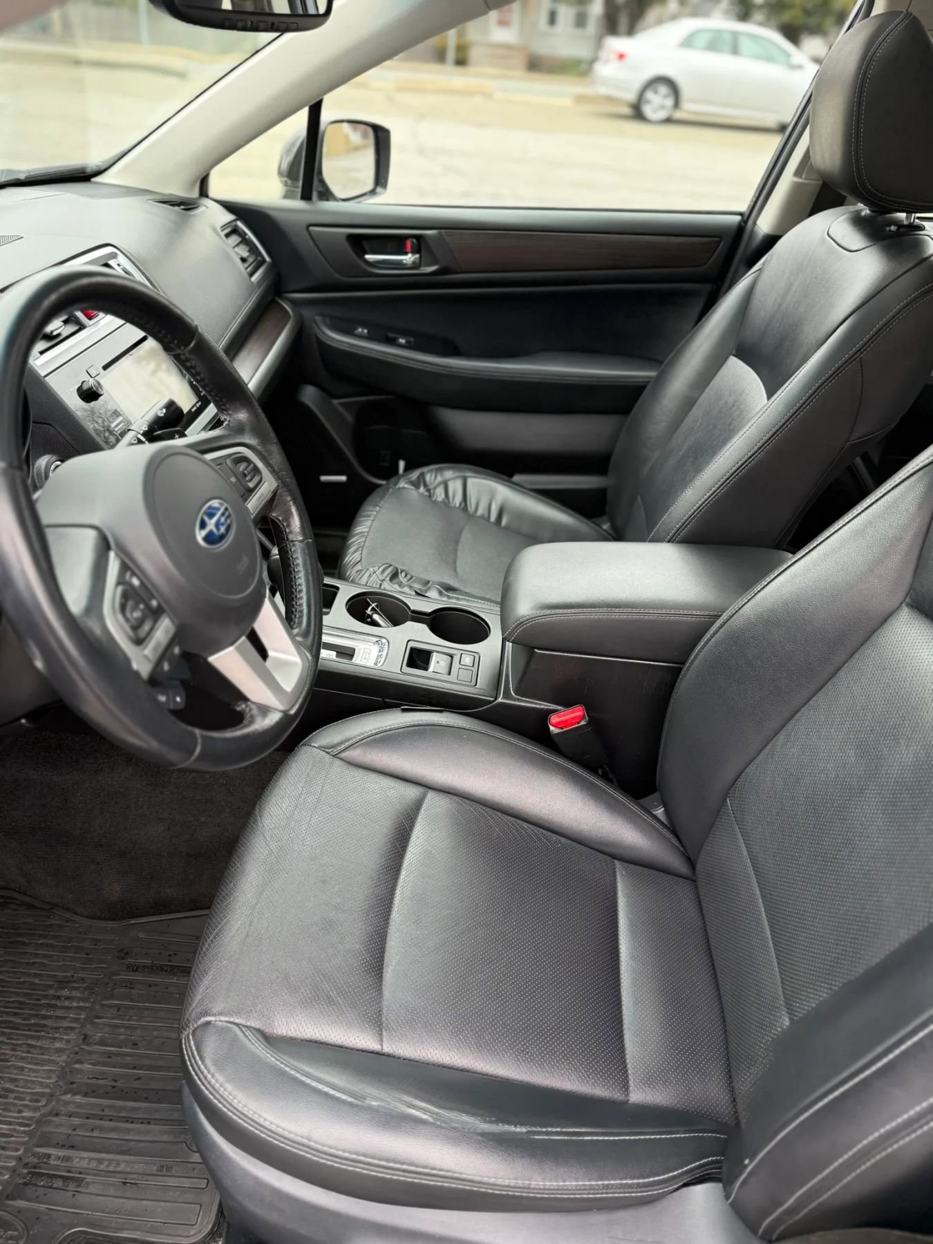 Used 2015 Subaru Legacy 2.5i Limited image 27