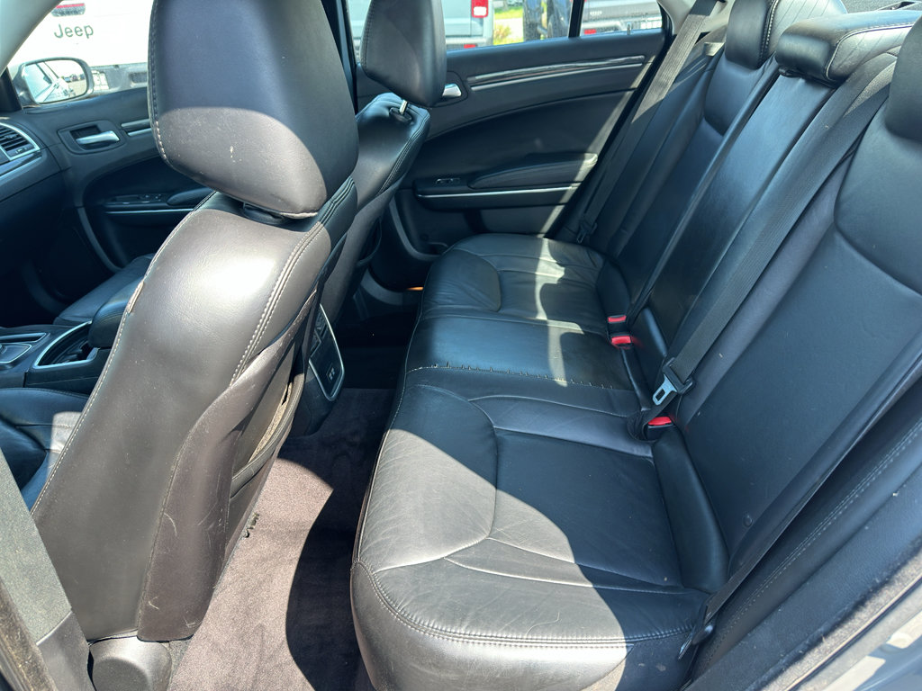 Used 2017 Chrysler 300 Limited AWD/4WD image 14