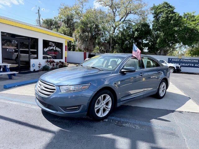 Used 2018 Ford Taurus SEL w/ Equipment Group 201A FWD image 2