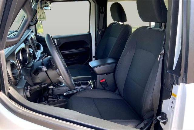 Used 2018 Jeep Wrangler Sport AWD/4WD image 17