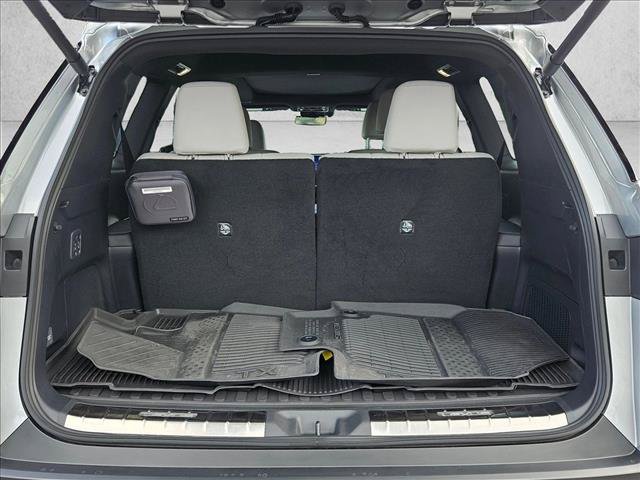 Used 2026 Lexus TX 550h AWD Plug-In Hybrid w/ Technology Package image 6