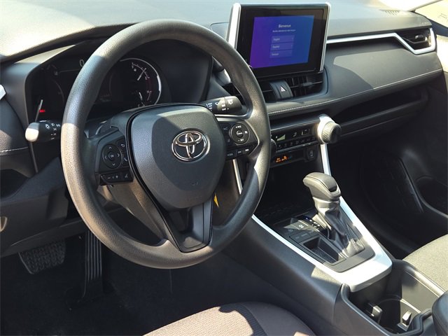 Used 2024 Toyota RAV4 LE image 17