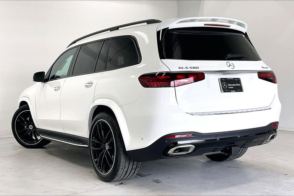 New 2026 Mercedes-Benz GLS 580 4MATIC image 12