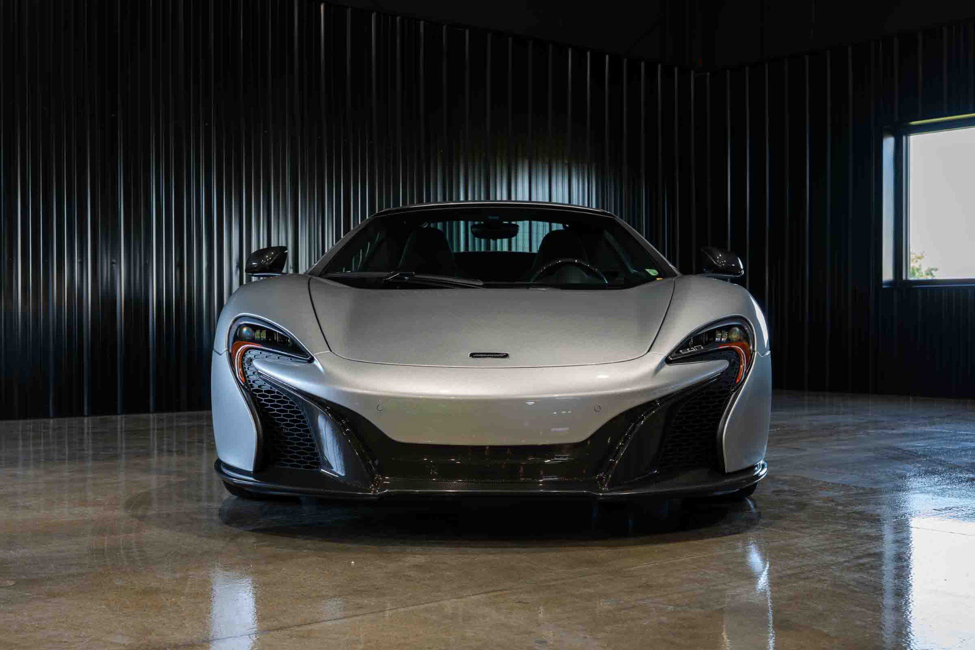 Used 2016 McLaren 650S Spider RWD image 12